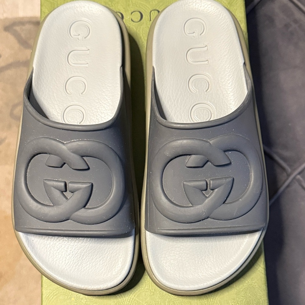 Stylish Black and Gold Slide Sandals